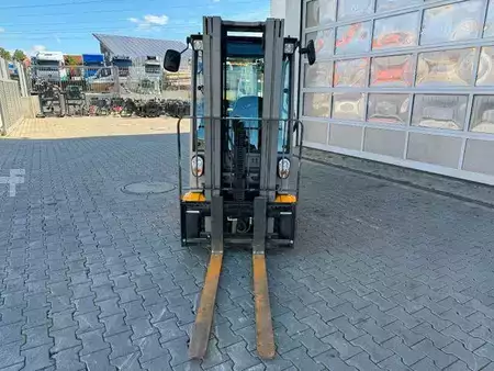 Sähkö - 4 pyör 2017  Jungheinrich EFG 215 / Triplex: 4.25m! / SS / nur 2.865h! (4)