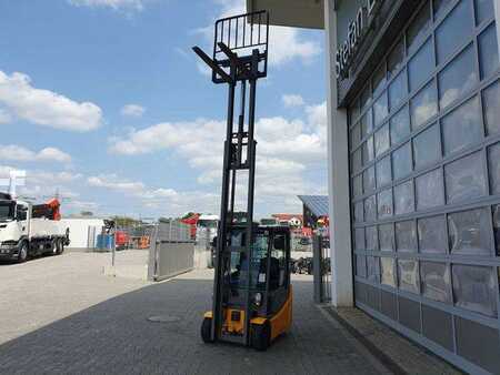 4-wiel elektrische heftrucks 2016  Jungheinrich EFG 215 / Triplex 4.25m / SS / nur 1.680h / 2021 (8)