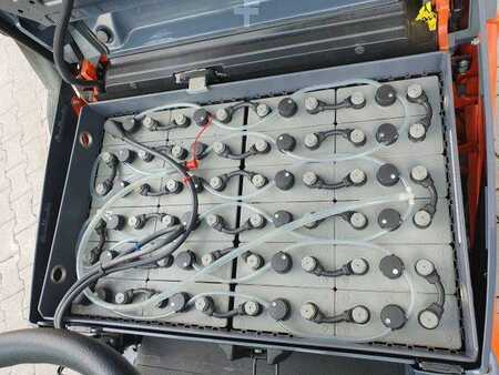 4-wiel elektrische heftrucks 2013  Toyota 8FBET15 / Triplex: 4.30m / nur 393h! (10)