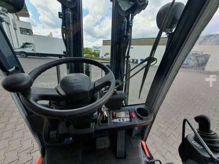 4-wiel elektrische heftrucks 2013  Toyota 8FBET15 / Triplex: 4.30m / nur 393h! (11)