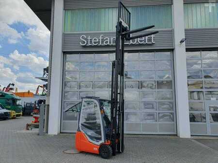 4-wiel elektrische heftrucks 2013  Toyota 8FBET15 / Triplex: 4.30m / nur 393h! (2)