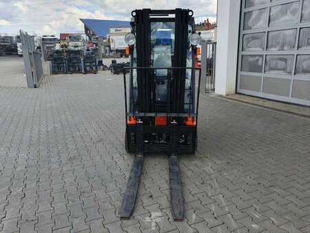 4-wiel elektrische heftrucks 2013  Toyota 8FBET15 / Triplex: 4.30m / nur 393h! (9)