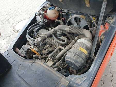Ostatní 2012  Linde H16 T-01 / 4,6m / nur: 3.260h / Gas / SS (11)