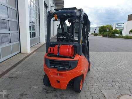 Ostatní 2012  Linde H16 T-01 / 4,6m / nur: 3.260h / Gas / SS (4)