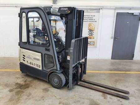 Eléctrica de 4 ruedas 2016  Crown SCT6020-1.3 /Triplex: 4.30m /Batterie 2020 (1)