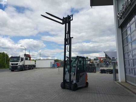 Carrelli elettrici 4 ruote 2016  Still RX60-20 - Triplex: 4.5m / SS / 2023! / nur 603h! (10)