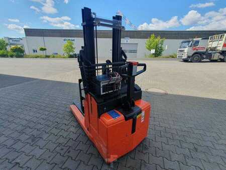 Commissionatori verticali 2013  Toyota RWE 120 / Schubmaststapler / Duplex:2.9m / 257h! (6)