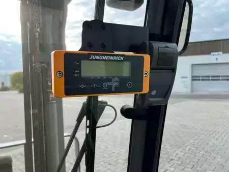 Carrelli elettrici 4 ruote 2017  Jungheinrich EFG 215 / Triplex: 4.25m! / SS / 4.029h (15)