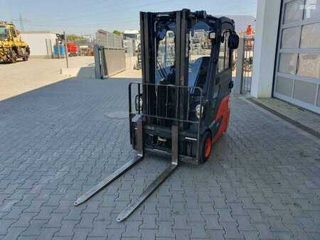 Elektro 4 Rad 2016  Linde E14 - 01 / Triplex: 4.10m! / SS / nur 2.899h! (8)