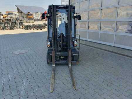 Elektro 4 Rad 2016  Linde E14 - 01 / Triplex: 4.10m! / SS / nur 2.899h! (9)