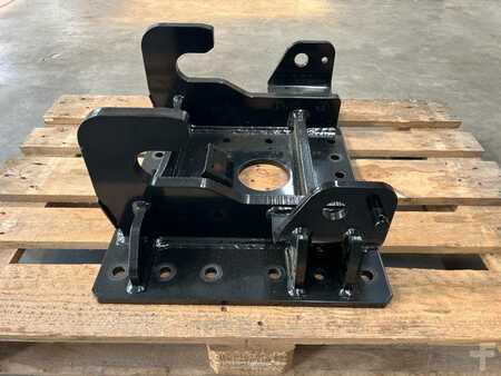 Telescopic forklift rigid - [div] Schraubadapter universell Adapter / Magni Aufnahme (5)