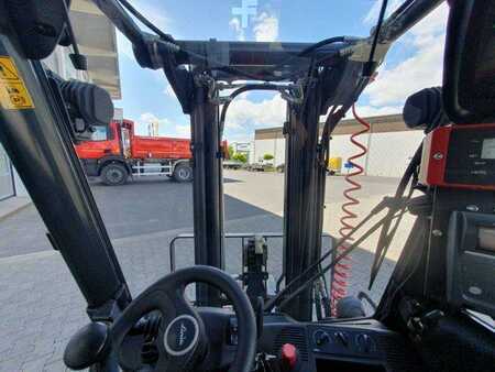 Elektro čtyřkolový VZV 2015  Linde E14 - 02 / Triplex: 4.00m! / SS / 855h! / 2021 (10)