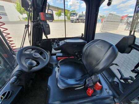 Elektro čtyřkolový VZV 2015  Linde E14 - 02 / Triplex: 4.00m! / SS / 855h! / 2021 (11)