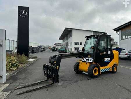 Chariot 4 roues électrique 2023  JCB TLT 35-22E Teletruk / Verstellgerät / nur 218h! (8)