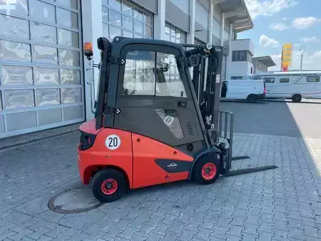 Wózki widłowe diesel 2017  Linde H14D-01 / HH 4,6m / 1.453h / Diesel / SS / Waage (5)