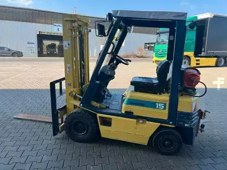 Eléctrica de 4 ruedas 1995  Komatsu FG15T-15 / Gas / 1995 / (7)