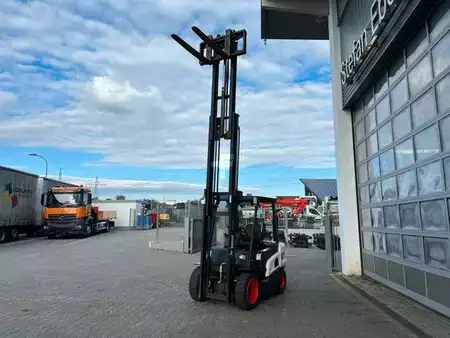 Elektryczne 4-kołowe 2023  Bobcat D30NXS / nur 482h! / 12.2023 / SS (12)