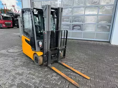 El Truck - 4-hjul 2017  Jungheinrich EFG 215 / Triplex: 4.25m! / SS / nur 3.092h! (6)
