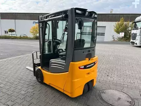 Carrelli elettrici 4 ruote 2017  Jungheinrich EFG 215 / Triplex: 4.25m! / SS / 1.573h / 2024 (6)