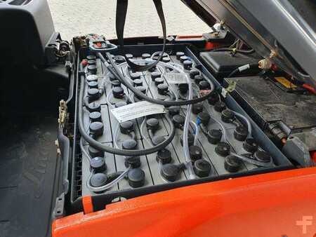 Elektro čtyřkolový VZV 2014  Linde E14 - 01 / 2024 / Duplex: 4.10m! / SS / nur 534h (11)