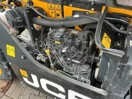 Empilhador telescópico-Fixo 2023  JCB 514-40 / nur 270h / 2023 / Gabel & Schaufel (12)