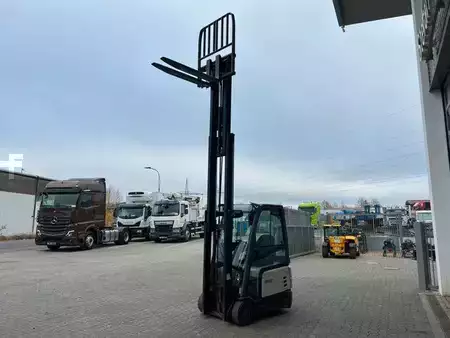 Carrelli elettrici 4 ruote 2016  Crown SCT6020-1.3 /Triplex: 4.30m / SS / 2.090h! (14)