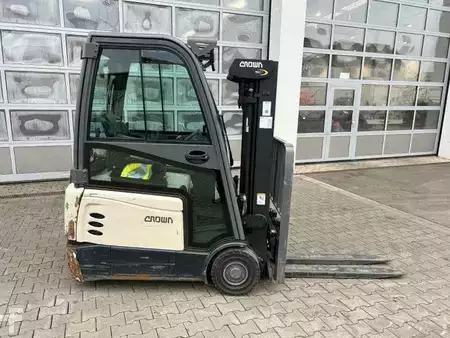 Carrelli elettrici 4 ruote 2016  Crown SCT6020-1.3 /Triplex: 4.30m / SS / 2.090h! (3)