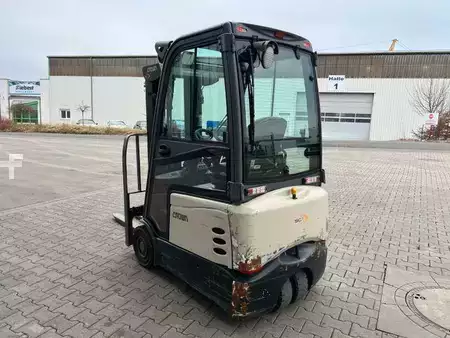 Carrelli elettrici 4 ruote 2016  Crown SCT6020-1.3 /Triplex: 4.30m / SS / 2.090h! (7)