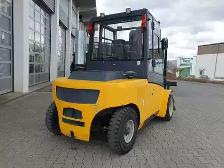 Dieseltrukki 2013  Jungheinrich DFG 680 / 4.500mm / 2.413h / Zinkenverstellgerät (4)