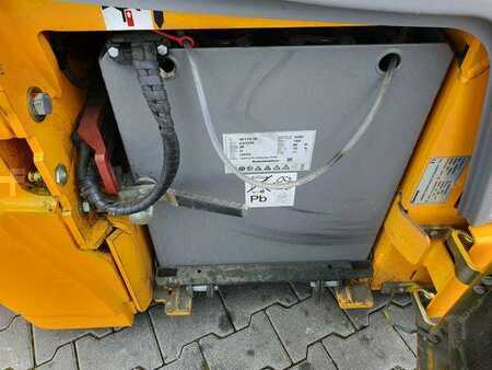 Eléctrico - 4 rodas 2017  Jungheinrich EFG 215 / Triplex: 4.25m! / nur 3.439h! / 2022 (12)