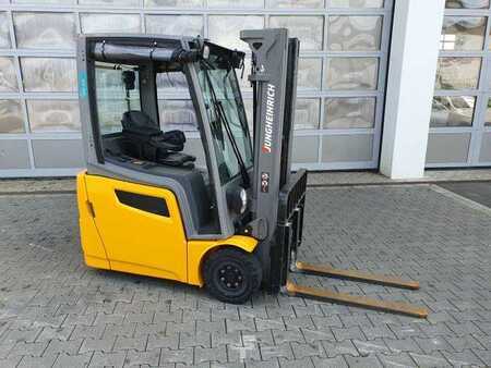 Eléctrico - 4 rodas 2017  Jungheinrich EFG 215 / Triplex: 4.25m! / nur 3.439h! / 2022 (2)