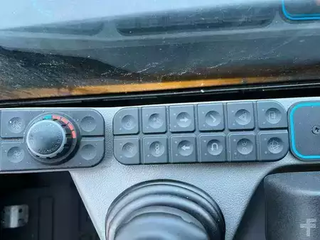 Elektro čtyřkolový VZV 2022  JCB TLT 35-22E Teletruck / nur 131h! / 2022 / SS (18)