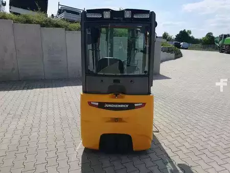 Elektro čtyřkolový VZV 2017  Jungheinrich EFG 215 / Triplex: 4.25m! / SS / nur 3.488h! (5)