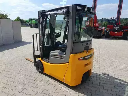 Elektro čtyřkolový VZV 2017  Jungheinrich EFG 215 / Triplex: 4.25m! / SS / nur 3.488h! (6)