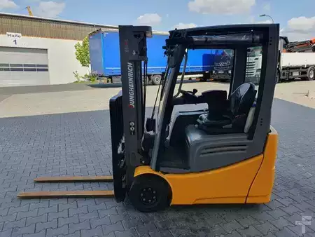 Elektro čtyřkolový VZV 2017  Jungheinrich EFG 215 / Triplex: 4.25m! / SS / nur 3.488h! (7)