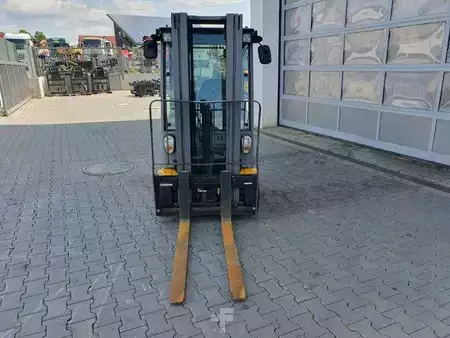 Elektro čtyřkolový VZV 2017  Jungheinrich EFG 215 / Triplex: 4.25m! / SS / nur 3.488h! (9)