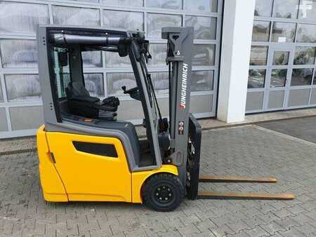 Eléctrico - 4 rodas 2017  Jungheinrich EFG 215 / Triplex: 4.25m! / SS / nur 1.368h! (3)
