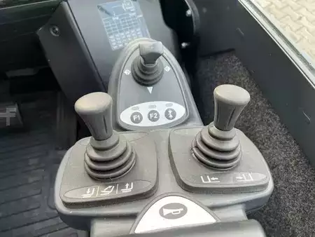 Carretilla elevadora diésel 2014  Still RX70-35 / Duplex: 3.50m / nur 627h (18)