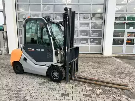 Carretilla elevadora diésel 2014  Still RX70-35 / Duplex: 3.50m / nur 627h (3)