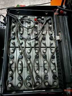 Elektro čtyřkolový VZV 2013  Toyota 8FBET15 / Triplex: 4.30m / nur 1.187h! / SS (14)