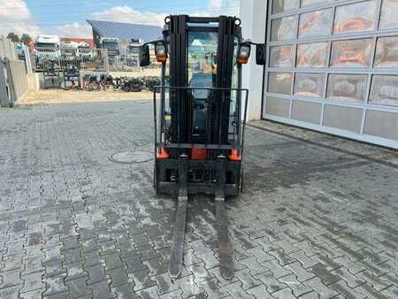 Elektro čtyřkolový VZV 2013  Toyota 8FBET15 / Triplex: 4.30m / nur 1.187h! / SS (9)