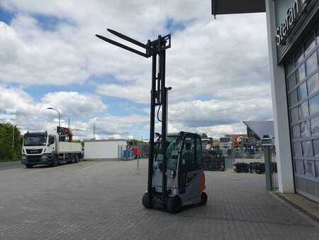 Carrelli elettrici 4 ruote 2016  Still RX60-20 - Triplex: 4.5m / SS / 2023! / nur 603h! (10)