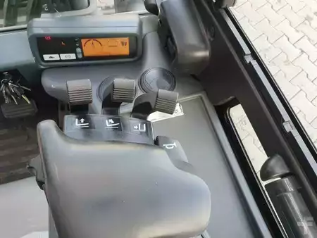 Carrelli elettrici 4 ruote 2016  Jungheinrich EFG 215 / Triplex: 4.25m! / SS / 2.472h! / 2020 (13)