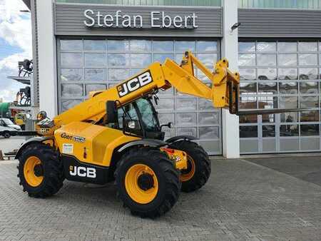 Wózki teleskopowe sztywne 2022  JCB 541-70 / nur 438h / 2022 / 4.100kg / 7m / 109PS (1)