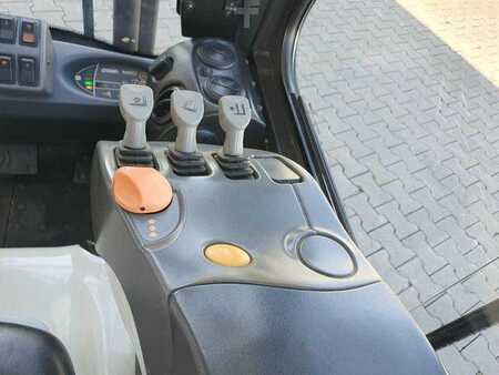 Elektro 4 Rad 2017  Crown SCT6020-1.3 /Triplex: 4.30m /Batterie 2020 (12)
