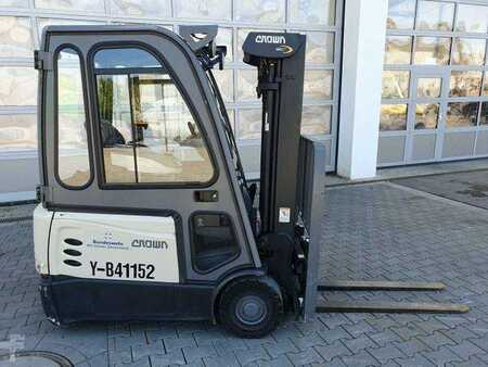 Elektro 4 Rad 2017  Crown SCT6020-1.3 /Triplex: 4.30m /Batterie 2020 (2)
