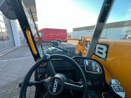 Telescopic forklift rigid 2022  JCB 525-60 / 1.064 h / 2022 / Klima! (19)