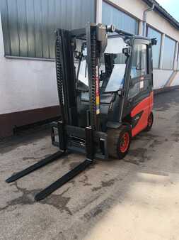 Kompakt gaffeltruck 2018  Linde E40/600H-388 (1)