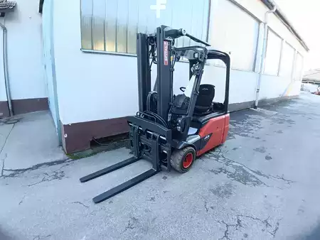 Electric - 3 wheels 2018  Linde E20L-02-386 (2)
