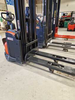 Pallet Stackers 2019  Toyota SWE120L (9) 